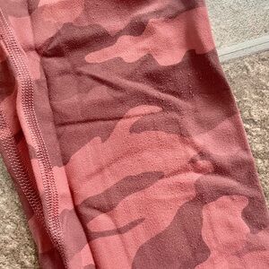 Lululemon Align Leggings 28 in- Sz 4